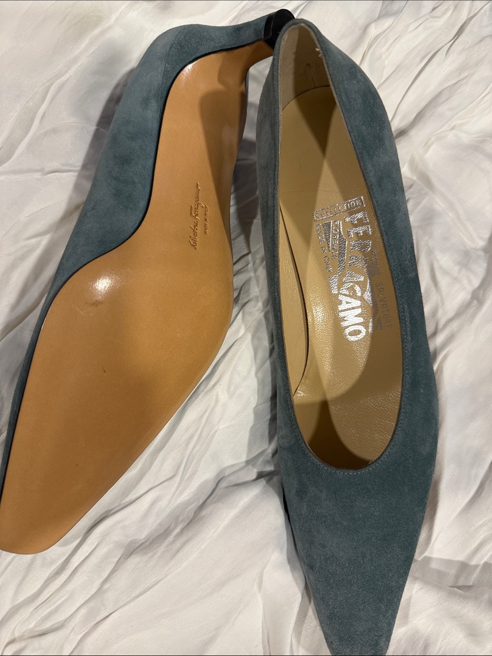 Salvatore Ferragamo Teal Suede Pointed-Toe Pumps, rare collectible.